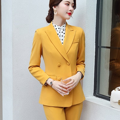 Elegant Long ladies blazer with buttons Women Solid Jacket of high quality Fashion